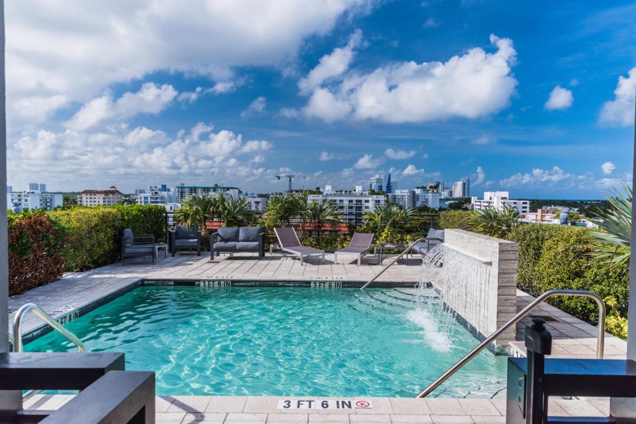 Moderno Residences By Bay Breeze Майами-Бич Экстерьер фото